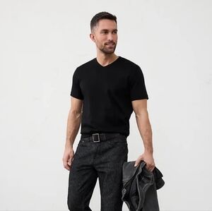 Brand New - Banana Republic Mens Luxe Touch V-Neck T-Shirt Large Tall - Black